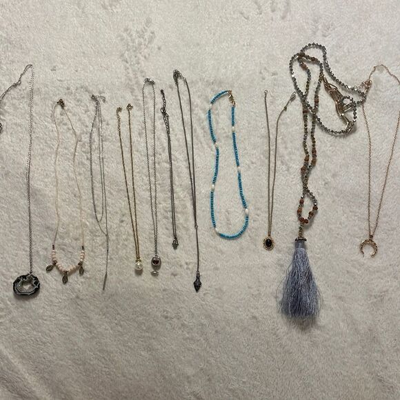 Free People Jewelry - Necklace bundle